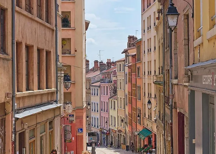 Loft Moderne&cosy Terreaux / Croix Rousse - Courts Et Longs Séjours Appartamento *